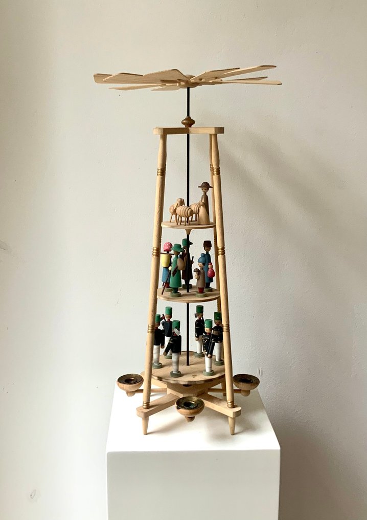 Christmas figurine VEB Vero - Christmas parade - Wood - Expertic 1970s #1.0