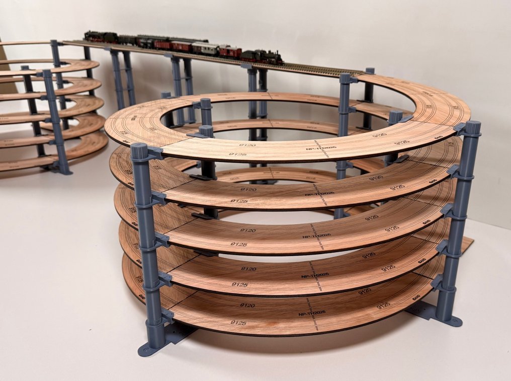 AND - FastTrack Project N - NPH2025-CV "Doppelhorn Viadukt" - Model train attachment (1) - Helical ramp for Fleischmann Piccolo #1.0