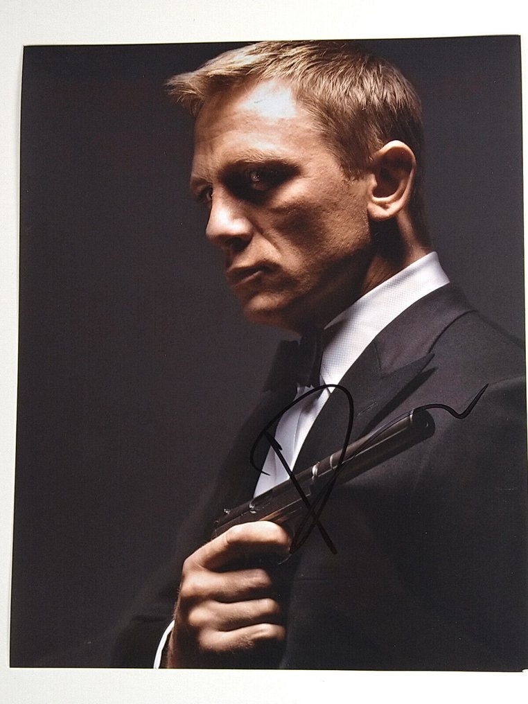 James Bond 007: Casino Royale - Daniel Craig "007" - Autograph, Photo with COA #1.0