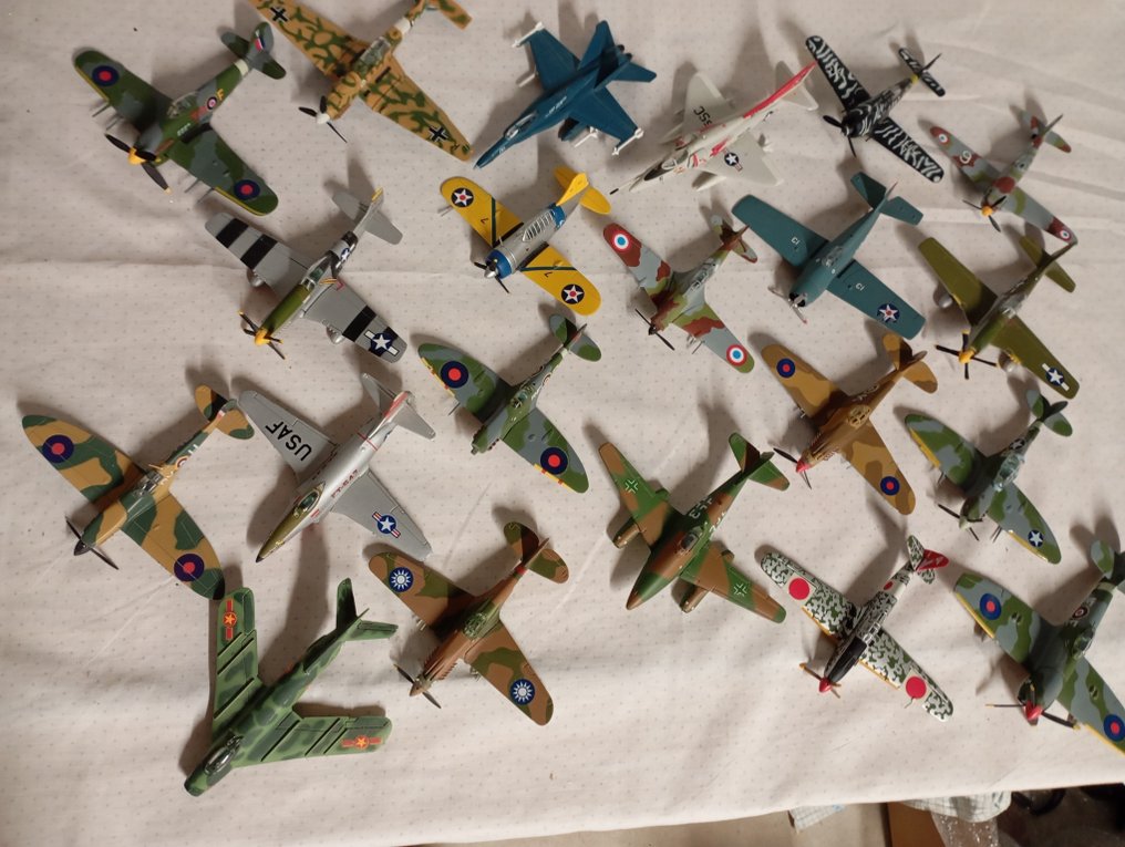 主题收藏系列 - 21x 飞机模型 #1.0