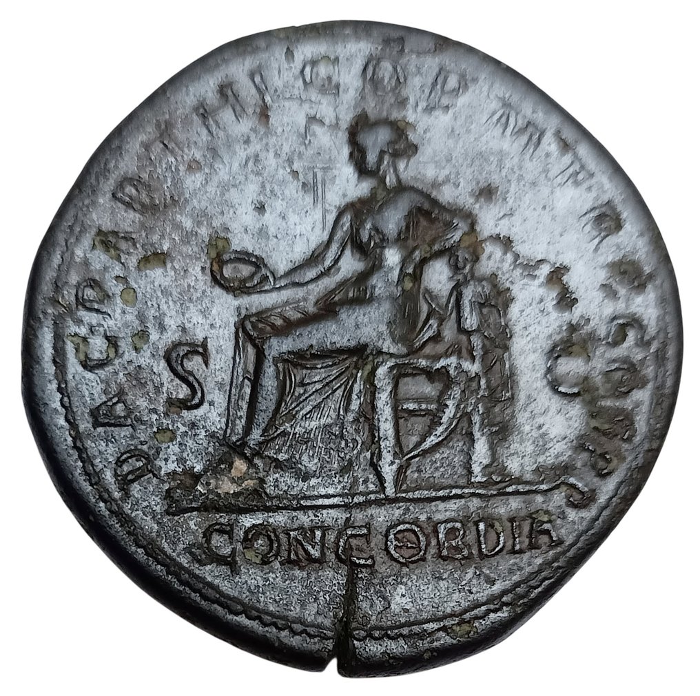 Impero romano. Adriano (117-138 d.C.). Sestertius Rome, AD 117 - Concordia seated left #1.0