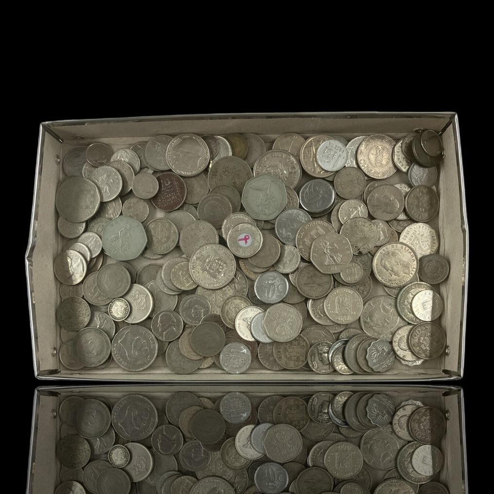 Κόσμος. Lot with 190 Copper-Nickel World Coins (several countries, several dates)  (χωρίς τιμή ασφαλείας) #1.0