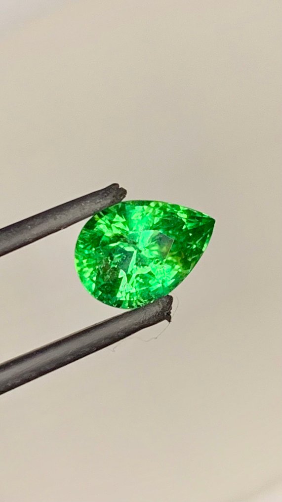 沒有保留價 - 1 pcs 綠色 電氣石 - 1.78 ct - 國際有色寶石協會 (ICA GemLab) - 稀有钒绿碧玺 #4.3