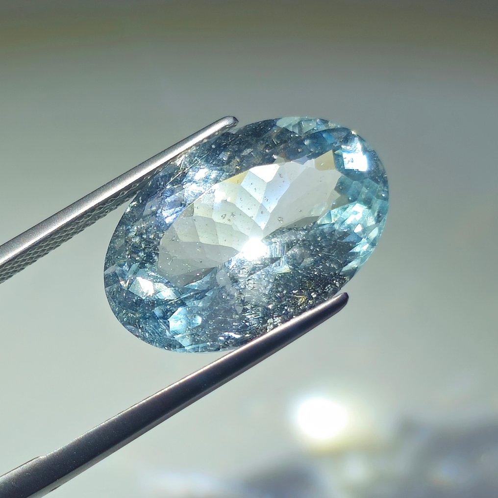 Nincs minimálár - 1 pcs Kék Akvamarin - 10,76 ct - Nemzetközi Gemmológiai Intézet (IGI) #1.0