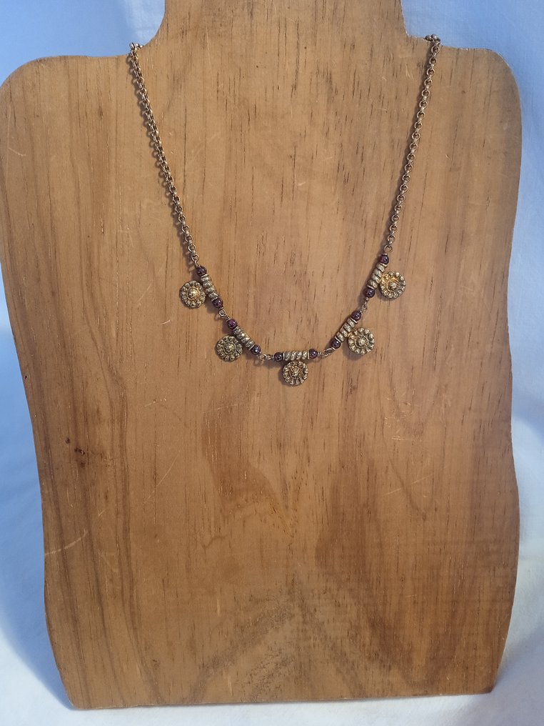 Colar choker, com estrutura leve, feito em prata banhada a ouro. - Prata - Final do século XX #4.3