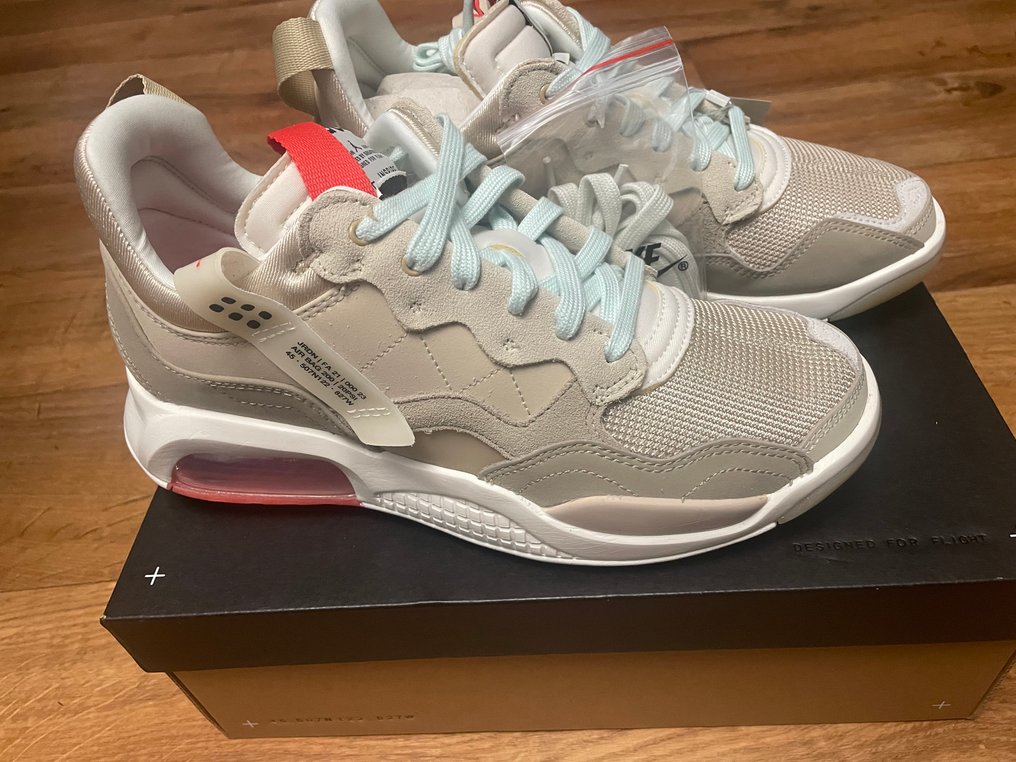 Jordan - Jordan MA2 - Lenkkarit - Koko: EU 42 - Uudet lapulliset #1.0