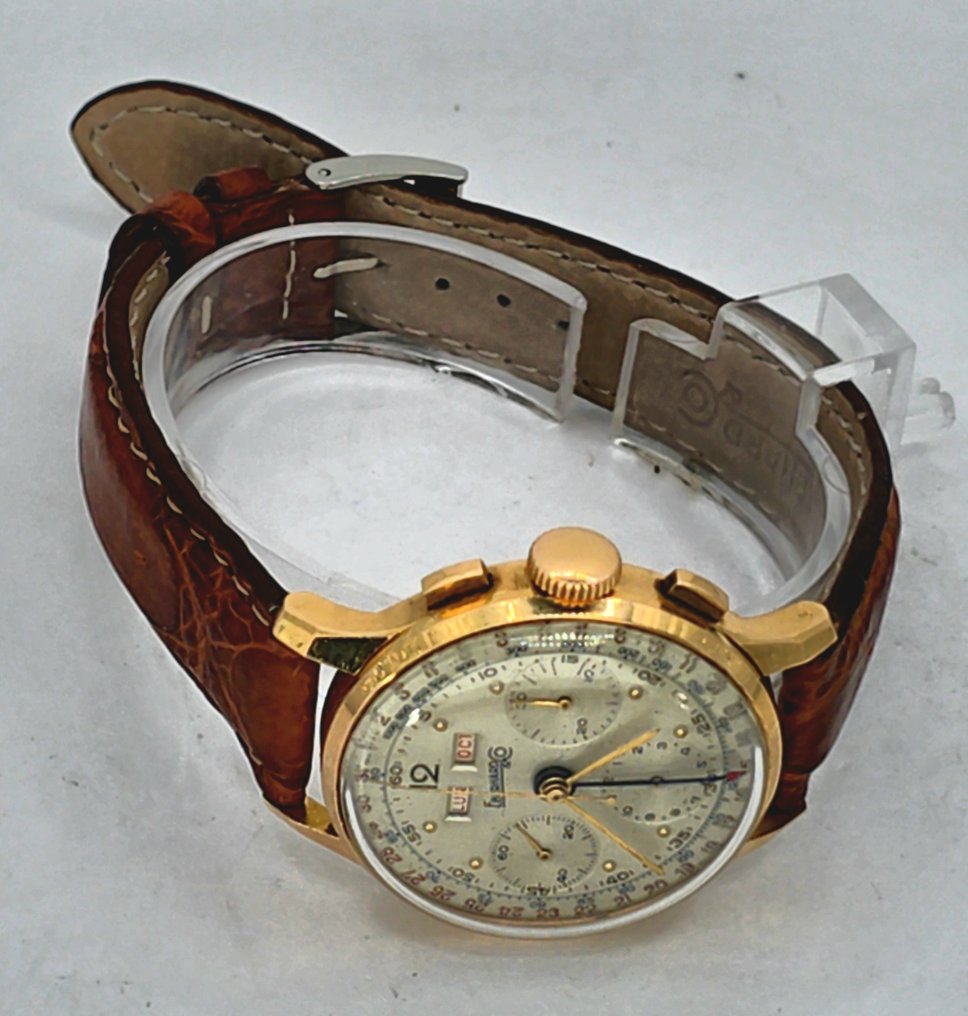 Eberhard & Co - 18kt. Gold Chronograph - Kalender - Kaliber Valjoux - Schweiz um 1950 - Men - 1950 #1.0