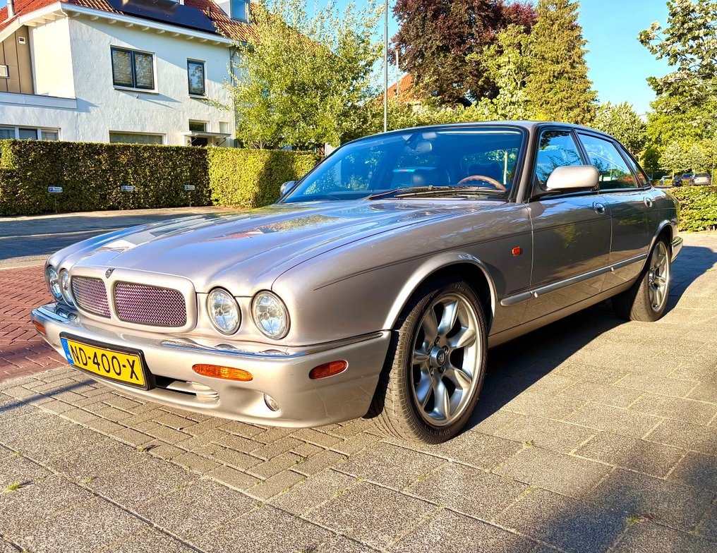 Jaguar - XJR - 1999 #3.2