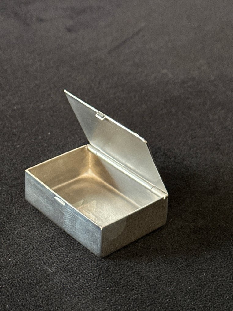 Vourakis - Vourakis - Κουτί κοσμημάτων - .925 silver - Δώρο βάπτισης του Αριστοτέλη Ωνάση #4.3