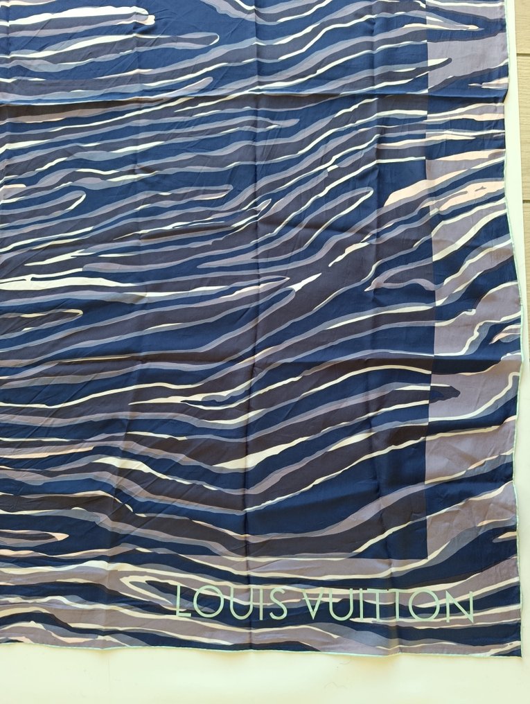 Louis Vuitton - Foulard #2.1