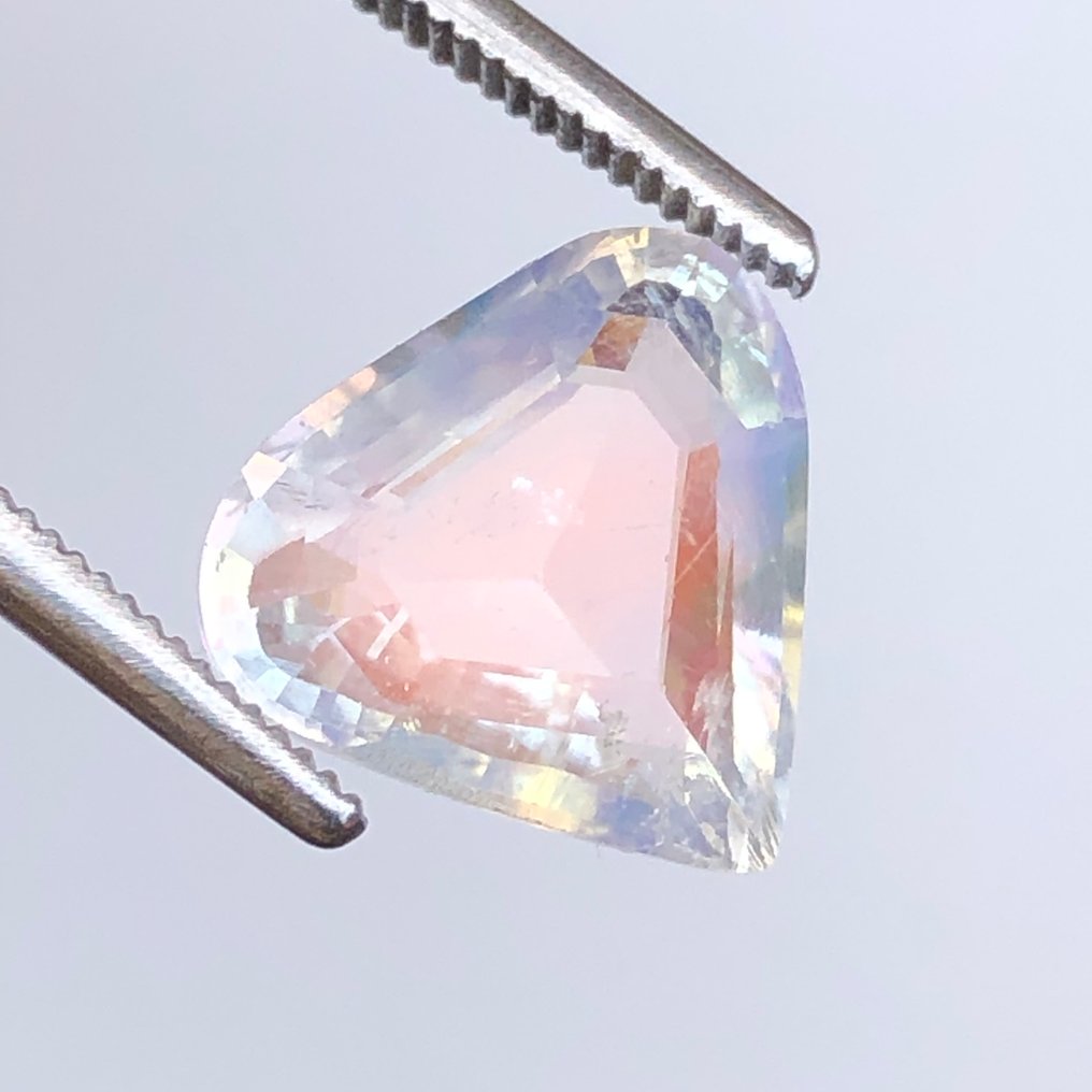 No Reserve Price - 1 pcs Yellow, Multicolour Moonstone - 3.21 ct - International Gemological Institute (IGI) #1.0