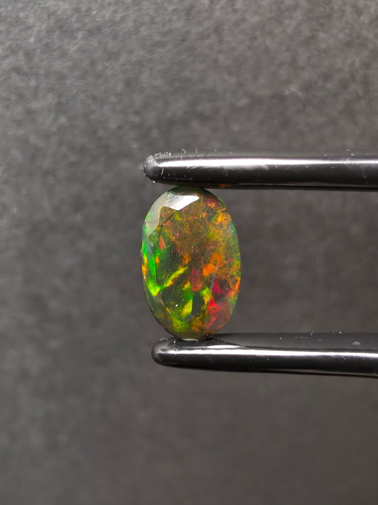 2.91 tcw Black Opal Faceted- 0.58 g - (3) #2.1