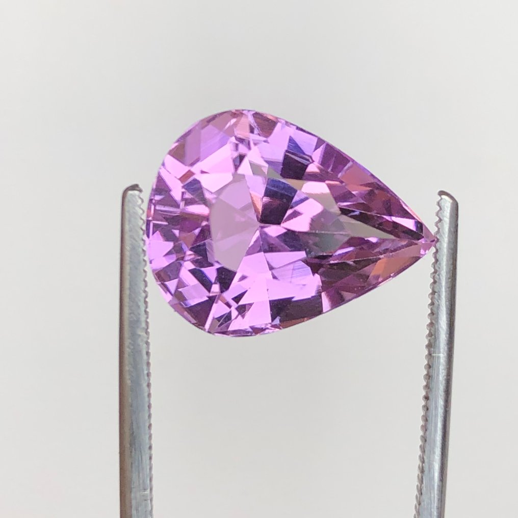 Ingen mindstepris - 1 pcs Lilla, Lyserød Kunzit - 9.00 ct - International Gemological Institute (IGI) #3.2
