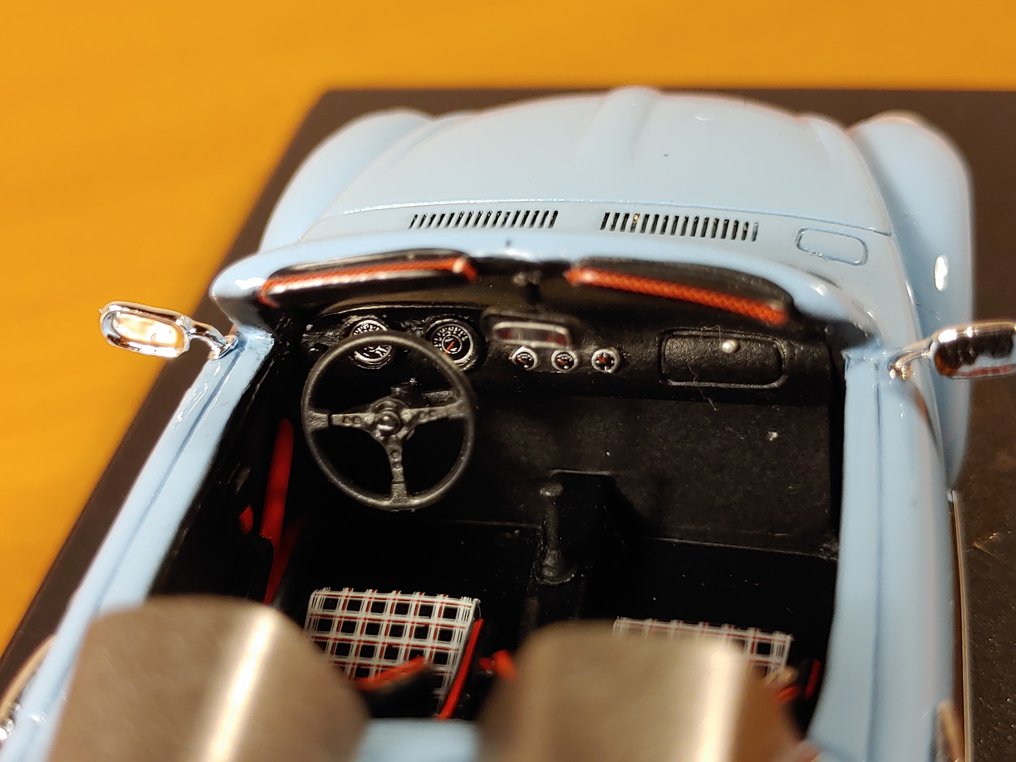 Autocult - Avenue 43 1:43 - Model convertible car - Memminger Roadster 2.7 - - Now also available in scale 1/43. #4.3