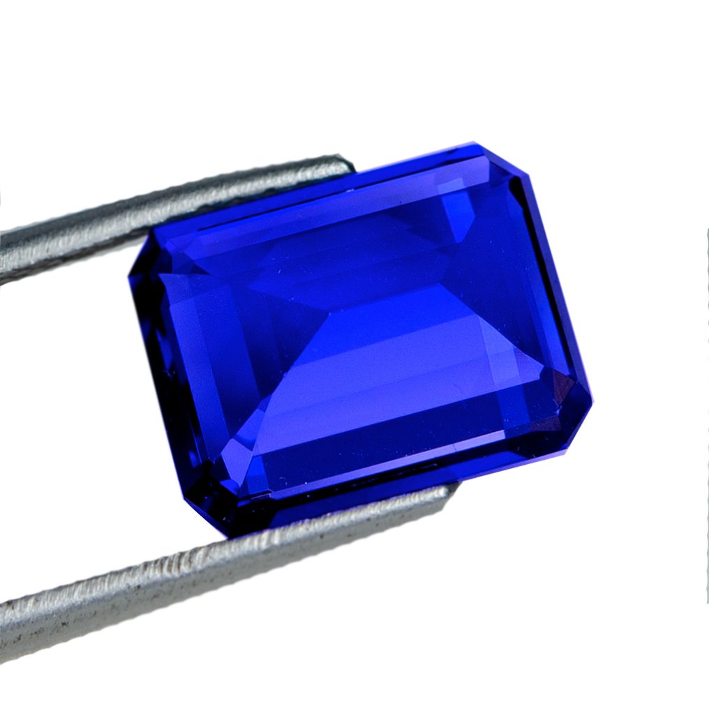 Blau Tansanit  - 8.34 ct - Gemological Institute of America (GIA) #2.1