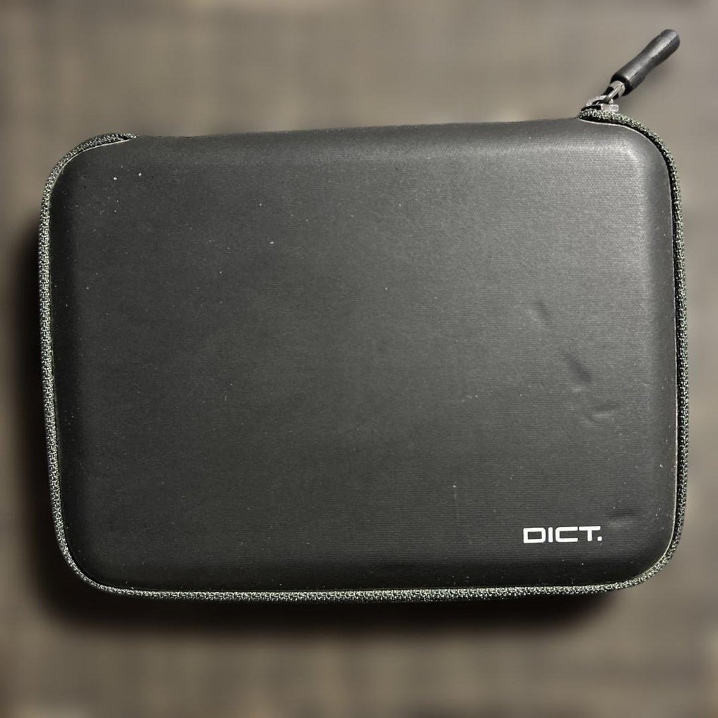 SHARP Electronic Dictionary with Japanese Keyboard Layout and Protective Case N/A - Elettronica (1) #3.2