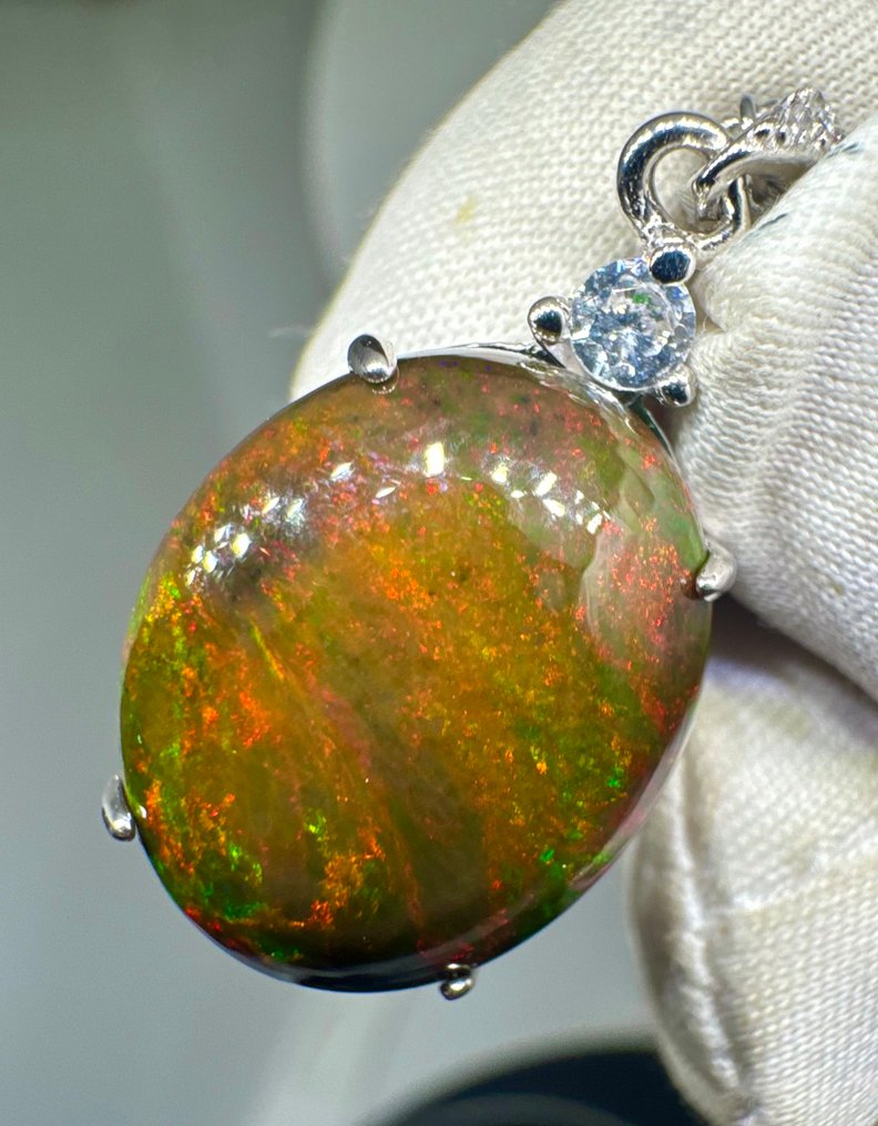 蛋白石 吊坠 - 高度: 29 mm - 宽度: 13.5 mm- 2.66 g - (1) #3.2