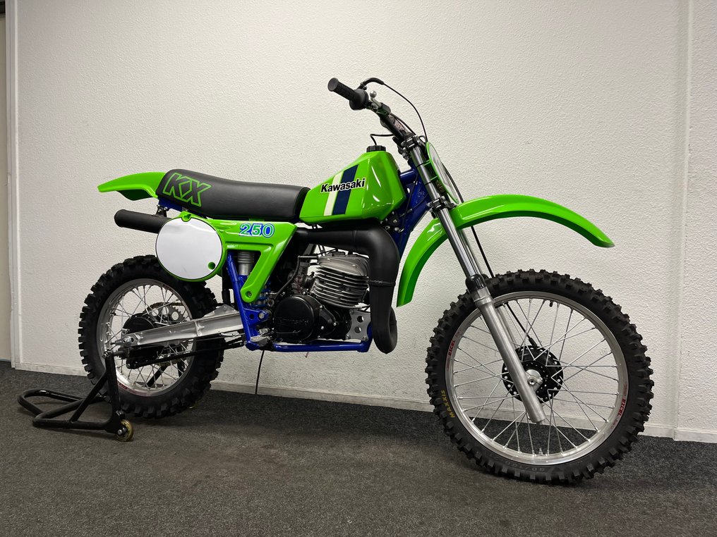 Kawasaki - KX - 250 cc - 1980 #1.0