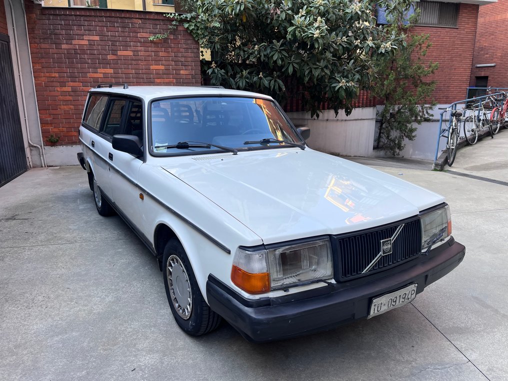 Volvo - 240 Polar - NO RESERVE - 1990 #3.2