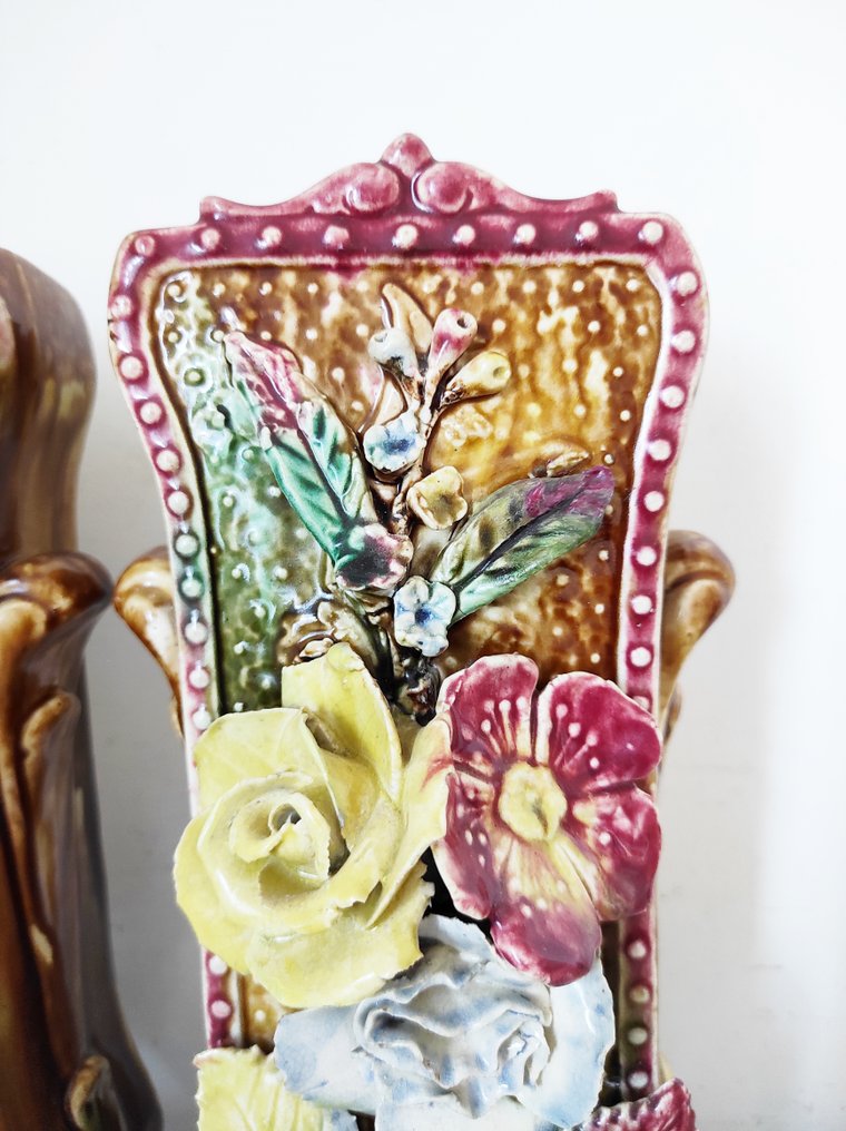 花瓶 (2)  - 陶器 - 浮雕花卉 #4.3