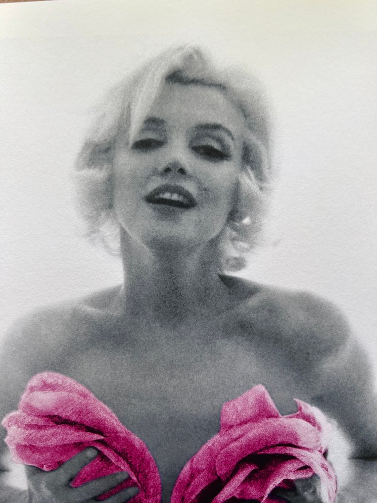 Bert Stern (1929–2013) - Marilyn Monroe Classic Pink Roses #3.2
