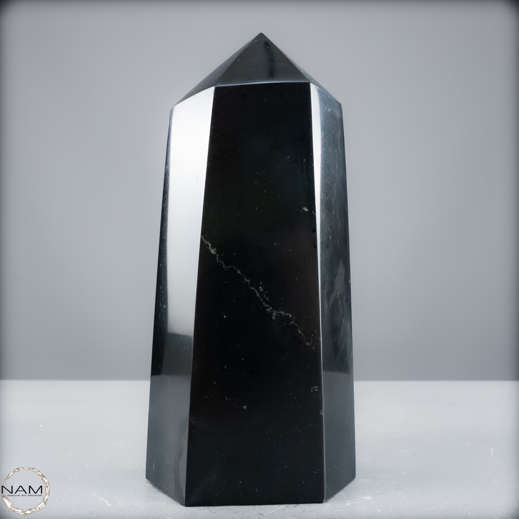 天然黑色电气石方尖碑 力量与纯净的守护者，来自巴西。- 1336.32 g #2.1