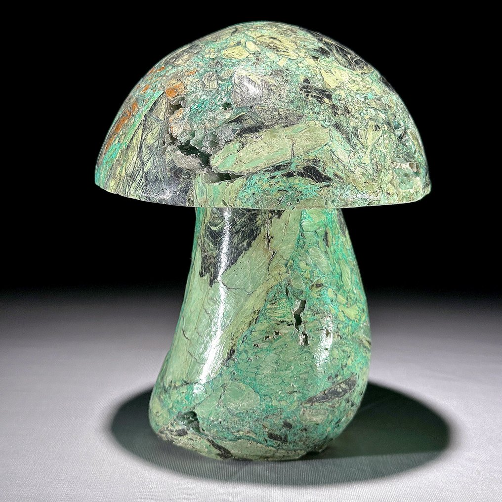 无底价——手工雕刻矿石蘑菇雕塑——独一无二的收藏品 绿色石锰矿石- 2000 g - (1) #1.0