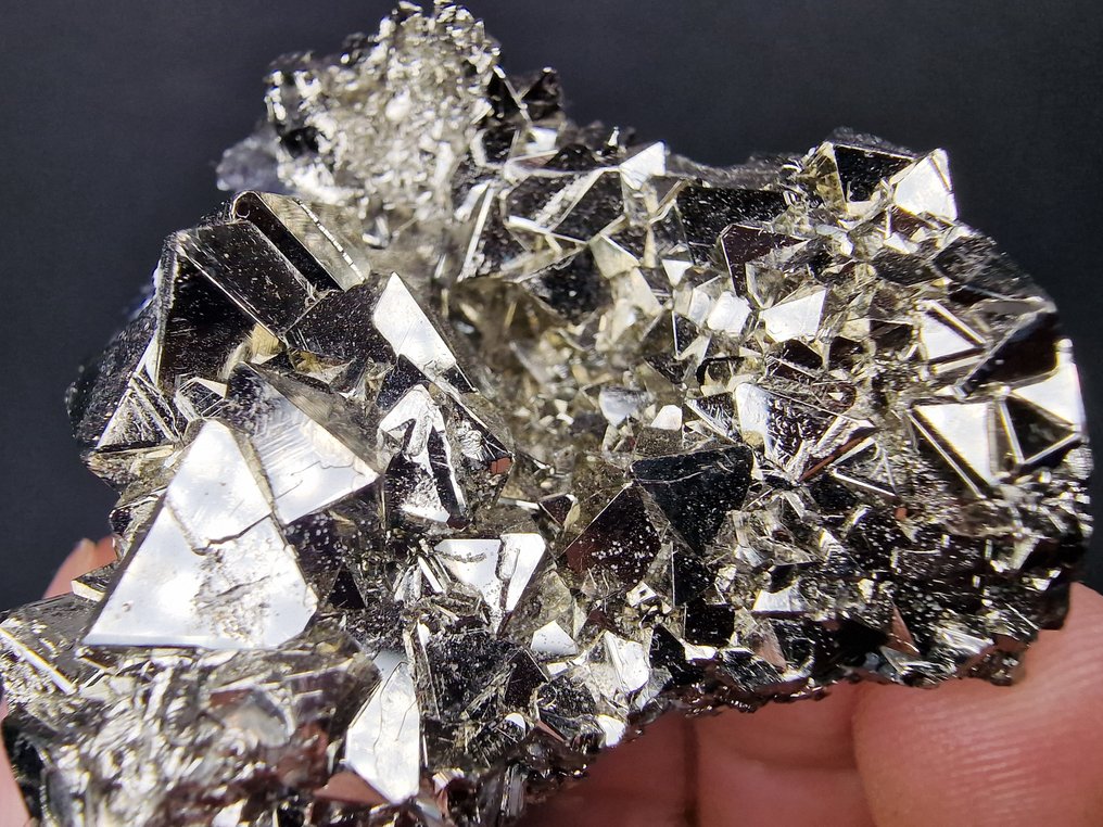 Pyrite Top quality - Height: 60 mm - Width: 50 mm- 171 g - (1) #2.1