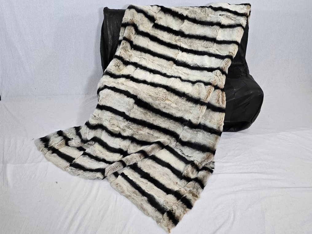 Saga Furs - Tæppe - 115 cm - 220 cm - Tæppe Rex Kanin #1.0