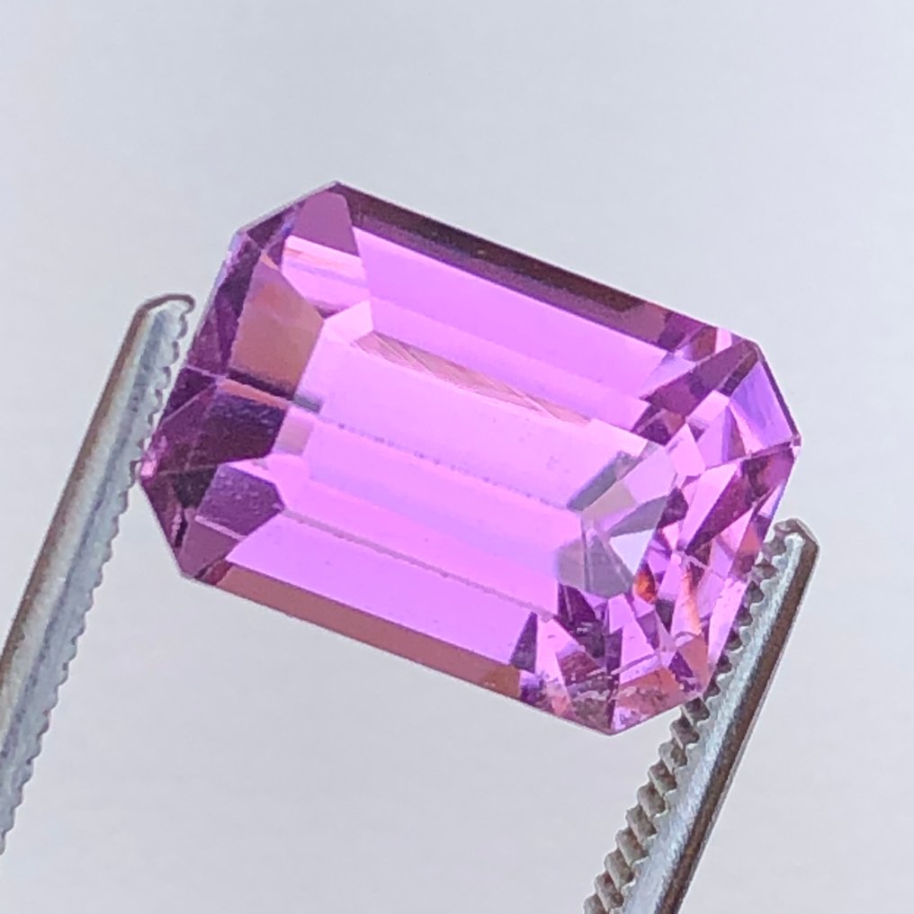 没有保留价 - 1 pcs  紫色, 粉色 紫锂辉石  - 7.87 ct - 国际宝石研究院（IGI） #1.0