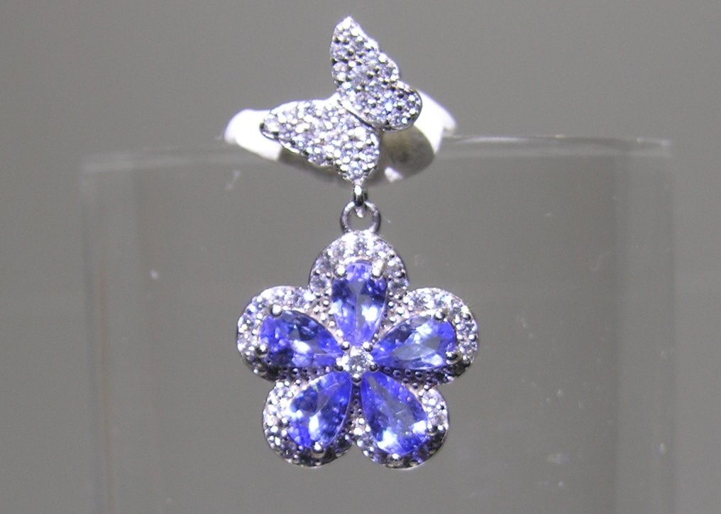 Tanzanite Pendant - Height: 22 mm - Width: 13 mm- 2.42 g - (1) #2.1