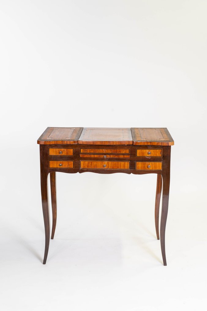 Side table - Mahogany, Walnut #1.0