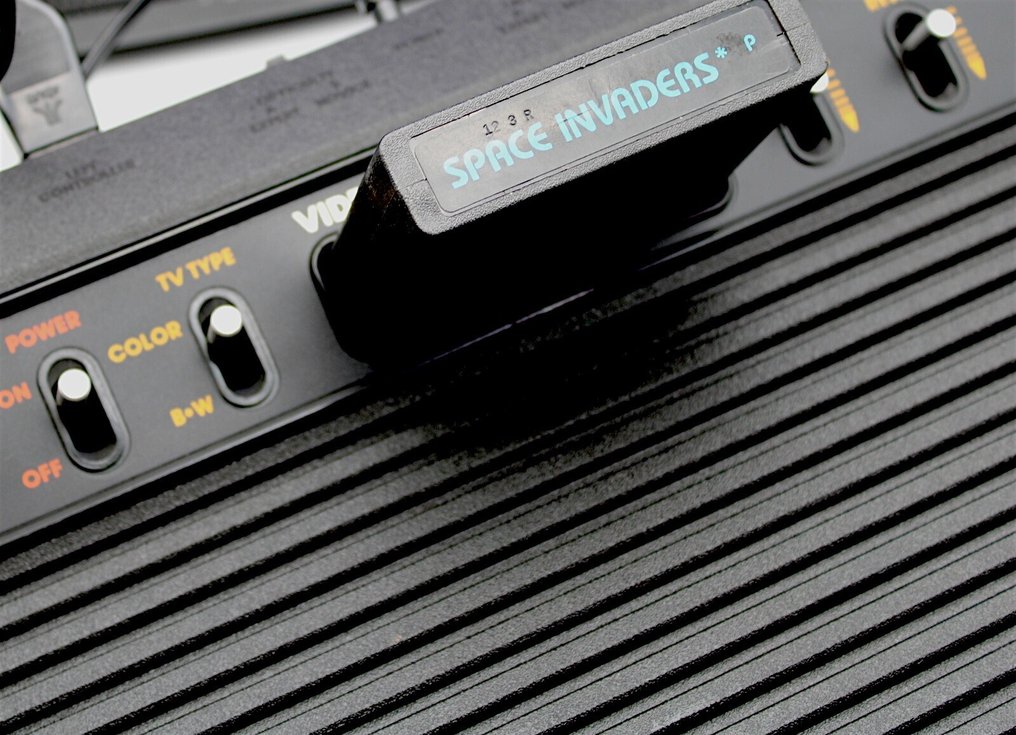 Atari - 2600 - WORKING!! 3 Games: Space Invaders, Star Raiders with PAD & Battlezone + 2 Joysticks and Booklets - 電子遊戲機 - 無原裝盒 #2.1