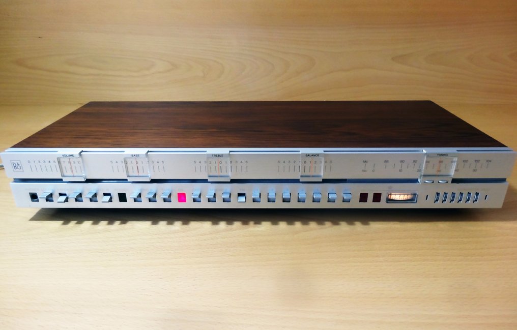 Bang & Olufsen - Beomaster 3000 Solid state stereo receiver #2.1