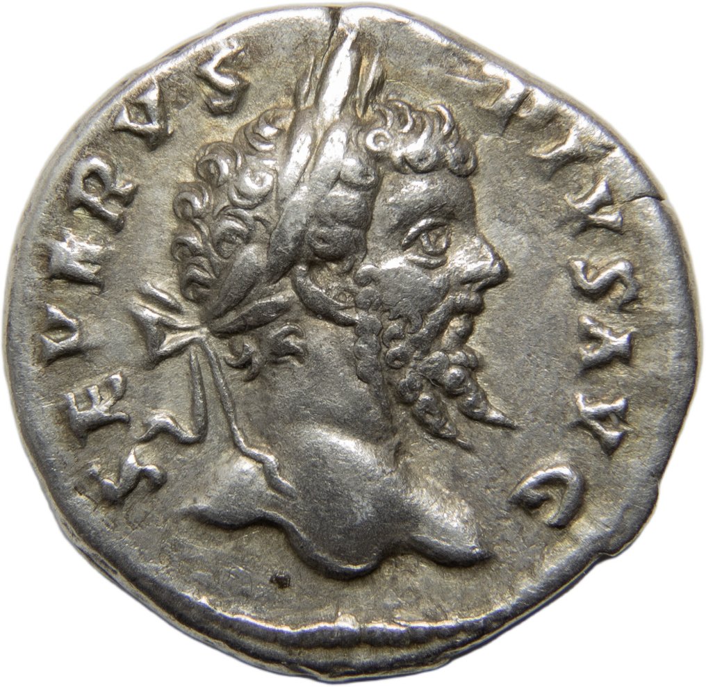 羅馬帝國. 塞提米烏斯·塞維魯斯 (AD 193-211). Denarius Rome mint, 201 A.D. PART MAX P M TR P VIIII Trophy between two captives (沒有保留價) #1.0