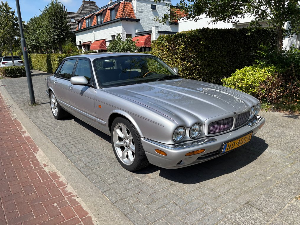 Jaguar - XJR - 1999 #4.3