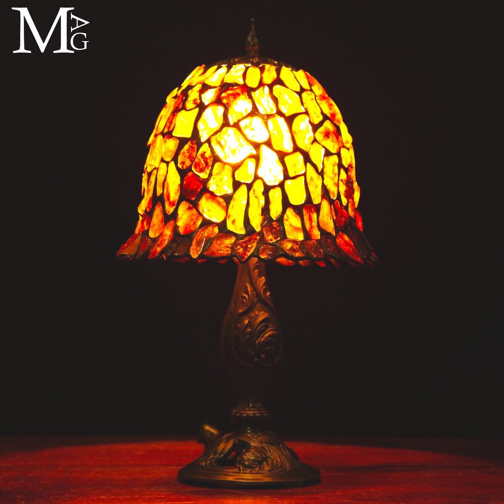 M.A.G. Design - Επιτραπέζιο φωτιστικό - Ambra - Φως και κομψότητα σε στυλ Tiffany. - Αποκλειστική λάμπα D'Ambra. #1.0