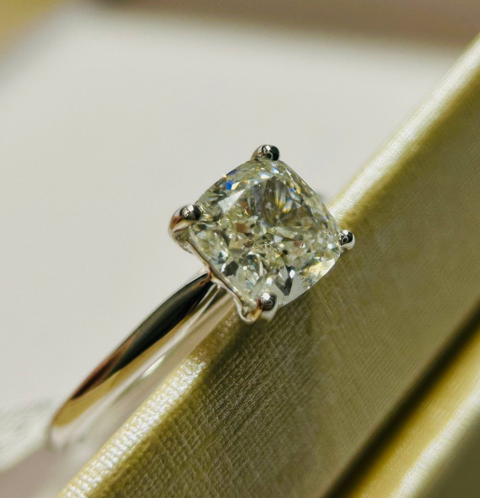 Ei pohjahintaa - Sormus - 18 kt. Valkokulta -  1.70ct. tw. Timantti (Luonnollinen) #1.0