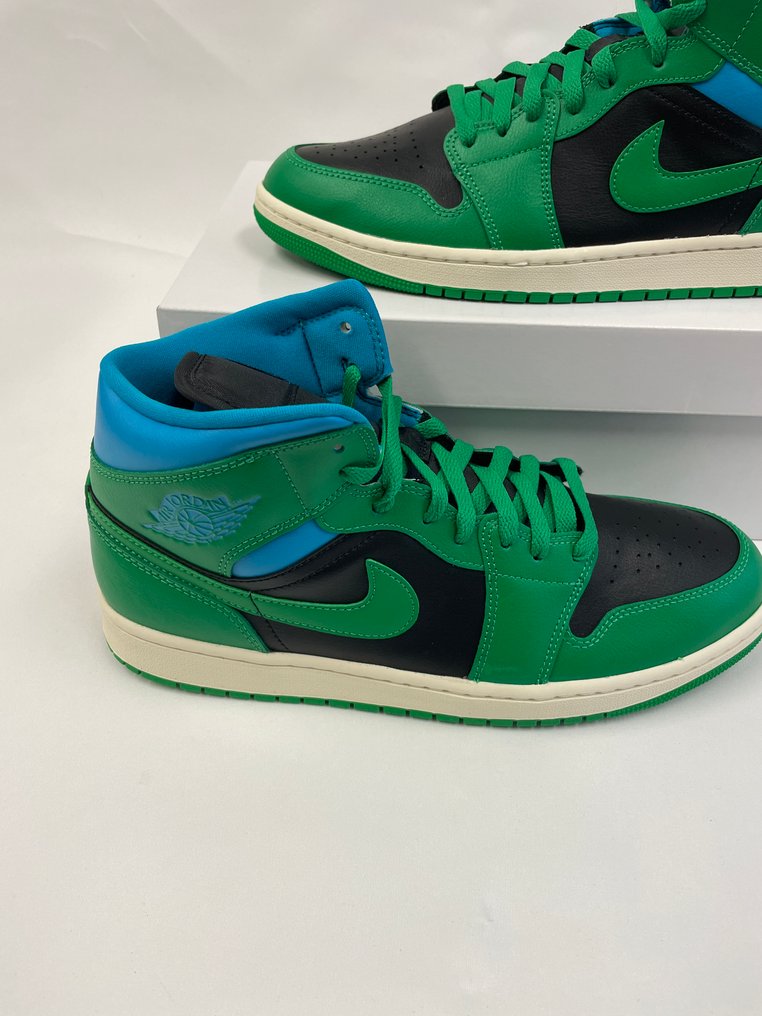 Nike - Air Jordan 1 Mid - Sneakers - Size: EU 44.5 #3.2