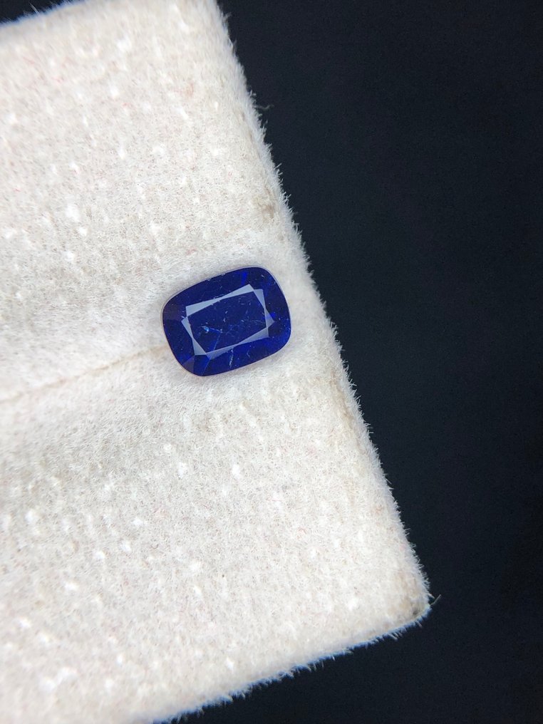Fără preț de rezervă - 1 pcs Albastru Pietre prețioase mixte - 0.58 ct - Asociația internațională de pietre prețioase colorate (ICA GemLab) - Rare Hauyn #1.0