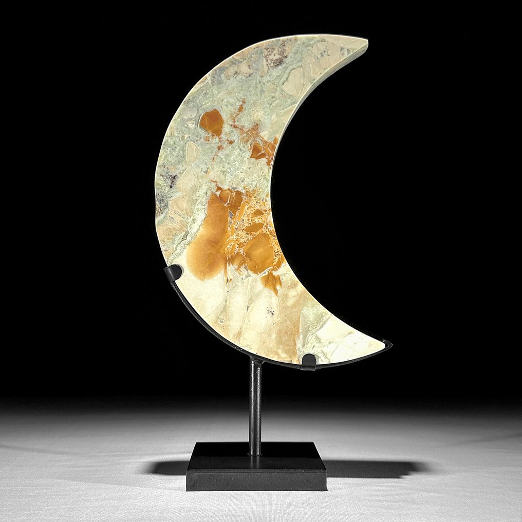 Senza prezzo di riserva - Meravigliosa mezzaluna in onice A forma di luna su un supporto personalizzato - Altezza: 27.3 cm - Larghezza: 15 cm- 1700 g - (1) #2.1