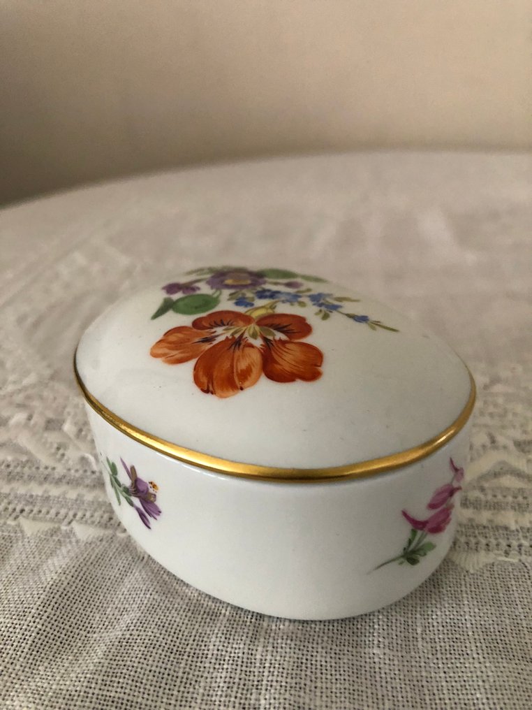 Meissen & KPM - Laatikko (2) - Posliini, posliini - Laatikko ja astia #3.2