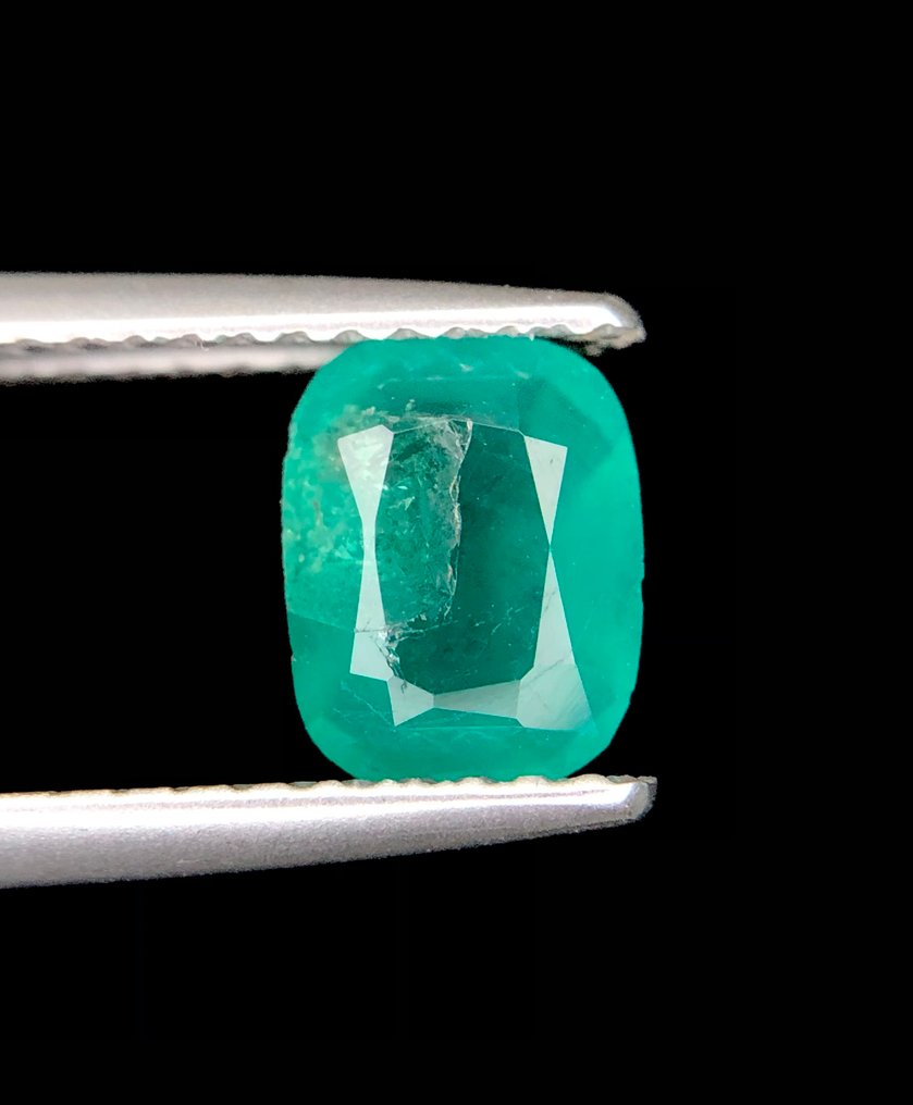 沒有保留價 - 1 pcs  綠色 混合寶石  - 0.72 ct - 國際有色寶石協會 (ICA GemLab) #1.0