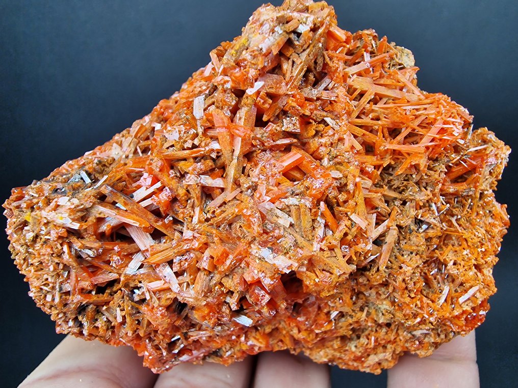 Κροκοΐτης Χρώμα κορυφαίας ποιότητας - Ύψος: 100 mm - Πλάτος: 60 mm- 542 g - (1) #3.2