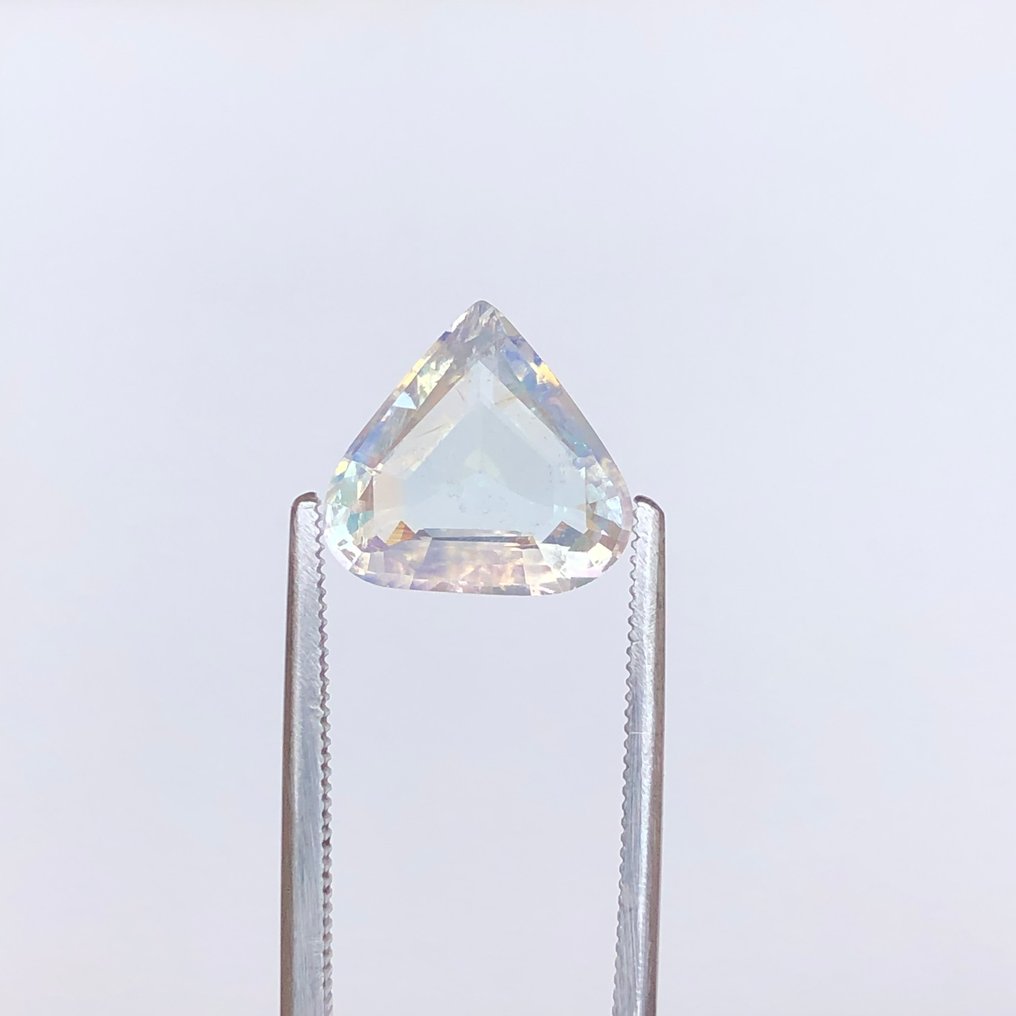 No Reserve Price - 1 pcs Yellow, Multicolour Moonstone - 3.21 ct - International Gemological Institute (IGI) #2.1