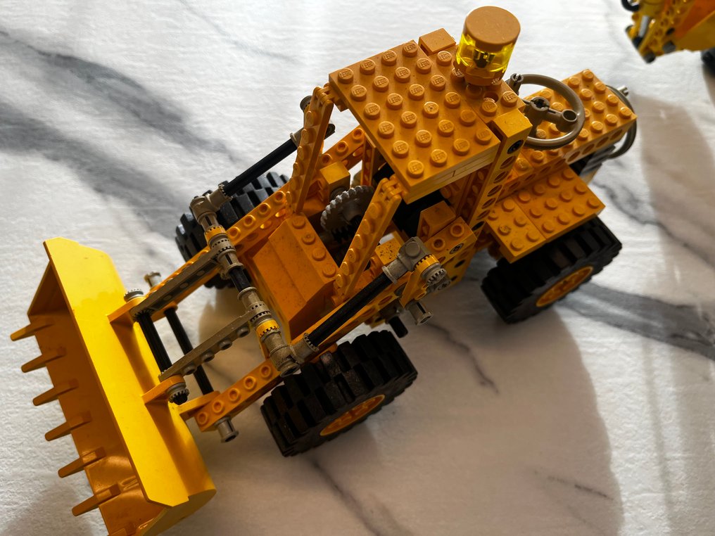 LEGO Set - Technic - backhoe , excavator 8862, 8853 #2.1