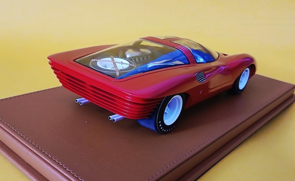 Top Marques 1:18 - Modelbil - FERRARI - P 5 #4.3