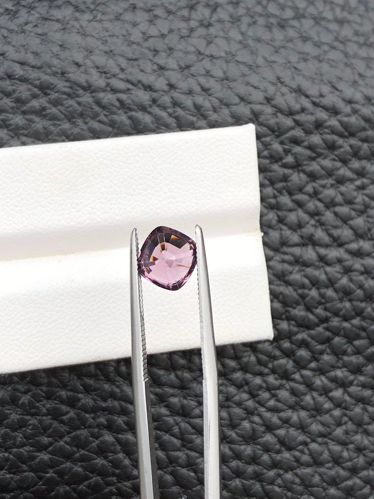 Fără preț de rezervă - 1 pcs  Purpuriu, Roz Spinel  - 2.30 ct - Asociația internațională de pietre prețioase colorate (ICA GemLab) #3.2