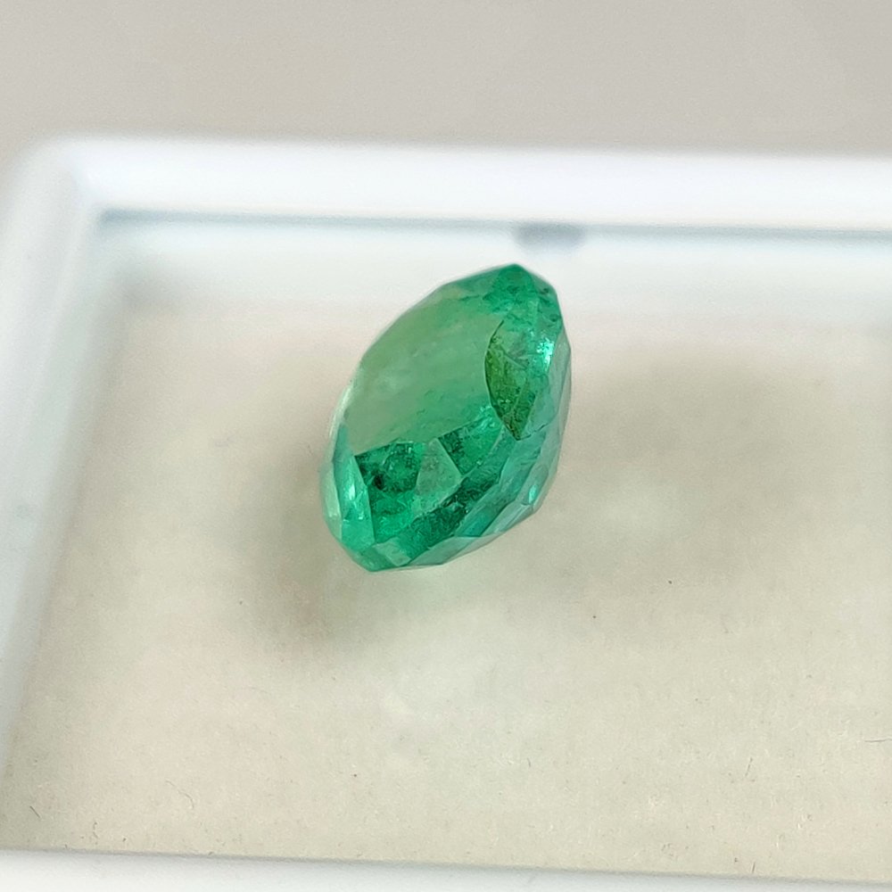 1 pcs 綠色 祖母綠 - 3.04 ct - 國際寶石學院(International Gemological Institute (IGI)) - 次要的油 #3.2