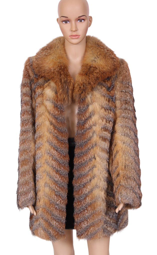 Artisan Furrier - Γούνινο παλτό #1.0